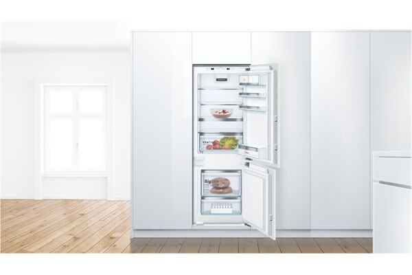 Bosch KIS77ADD0