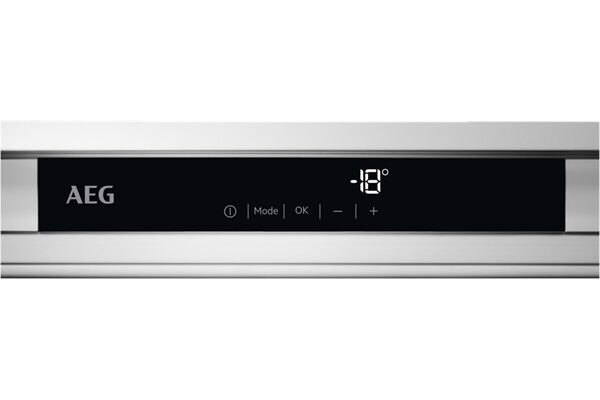 AEG Arctis TAB7N12EF
