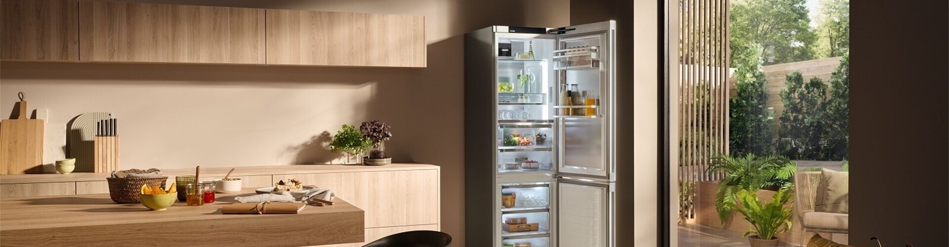 LIEBHERR RBbsc 528i-22