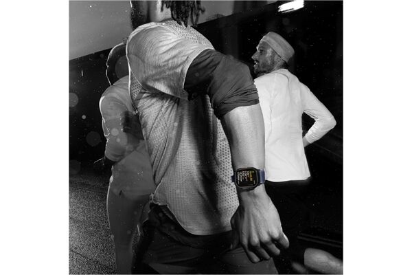 Apple Watch Ultra 2 (49mm) GPS+4G MX4R3FD/A