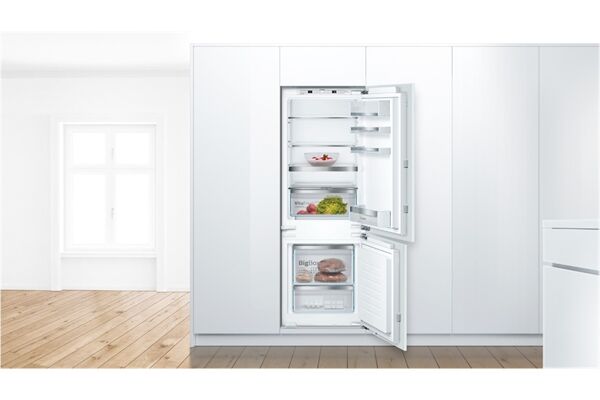 Bosch KIS77AFE0
