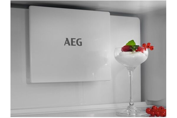 AEG Santo TSC7M183EC