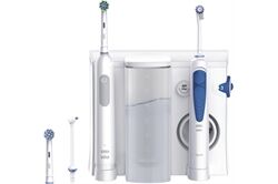 Oral-B Center OxyJet Munddusche + Pro1 Zahn-/Mundpflege-Kombination