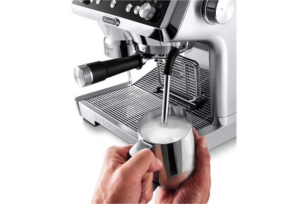 DeLonghi EC9355.M La Specialista Prestigio